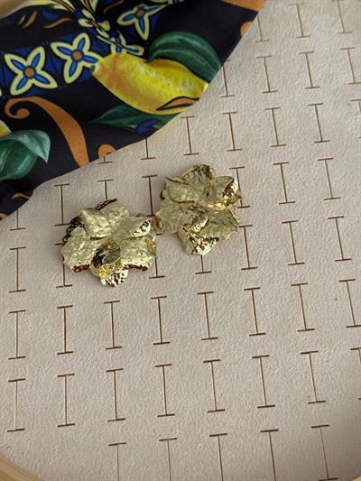 Özel Seri Gold Dokulu Çiçek Küpe