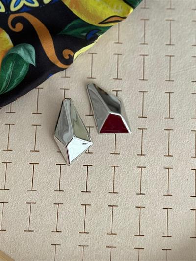 Özel Seri Gri Geometrik Desen Küpe