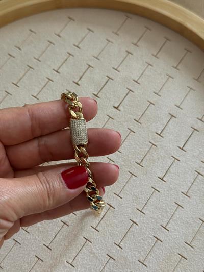 Vip 14k  Gurmet Zirkon Taşlı Bombeli Model Bileklik