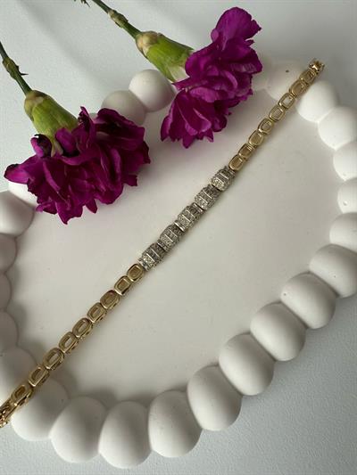 Vip14 k Kare Baget Taş Sıralı Bileklik