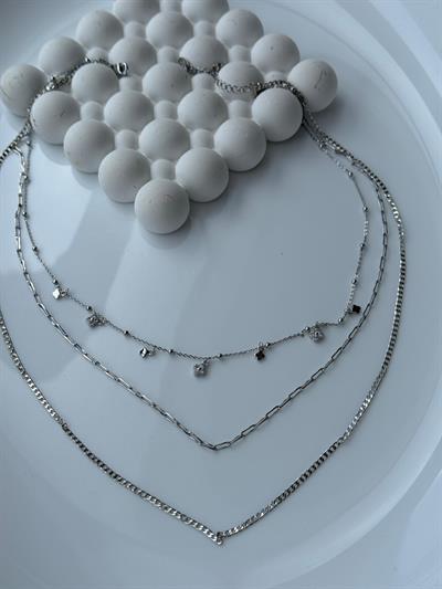 Altın Kaplama Lazer Kesim Gri Yonca Sallantılı Minimal Üçlü Kolye 