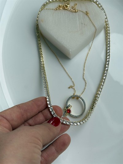 Çelik Arı Figürlü Kolye Kombini