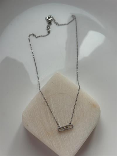 Çelik Gri Oval Zirkon Taşlı Kolye