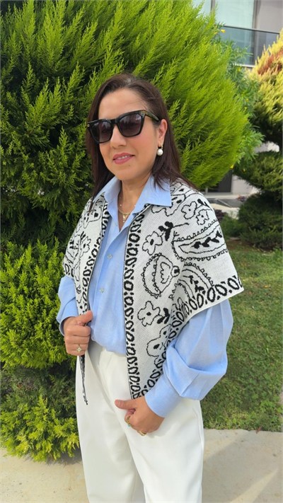 Çift Taraflı Siyah Beyaz  Triko Şal