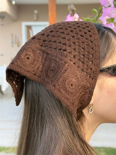 Kahverengi Üçgen İpli Bandana