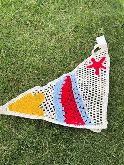 Kırmızı Deniz Yıldızlı Üçgen İpli Bandana