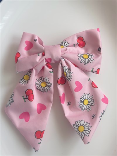 Pembe Kalp Desenli Fiyonk Toka