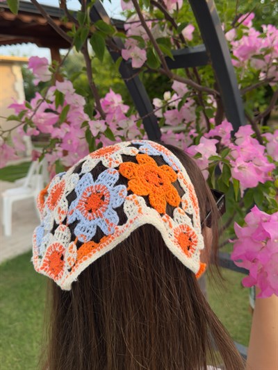 Turuncu  Mavi Çiçekli Üçgen İpli Bandana