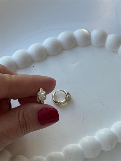 Vip 14k Kare Kesme Taşlı Çocuk Küpe