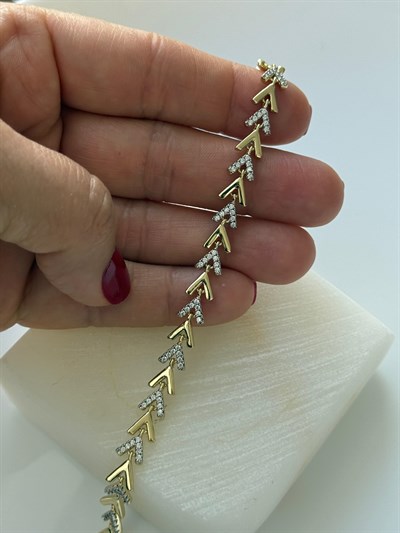 Vip 14k Taşlı V Bileklik