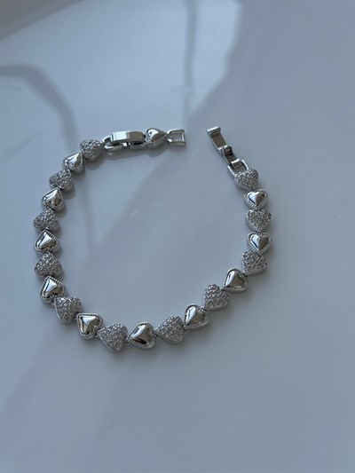 Vip Gri Zirkon Taşlı Kalpli Bileklik