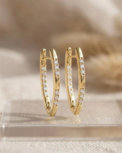 14K Xuping Ara Taşlı Keskin Oval Küpe