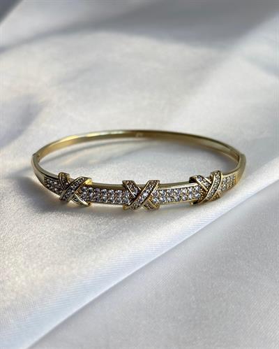 14K Xuping Full Zirkon X Model Kelepçe