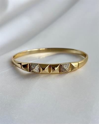 14K Xuping Taşlı Piramit Model Kelepçe