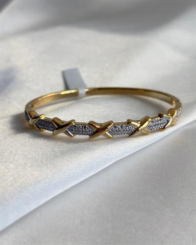 14K Xuping Taşlı X Model Kelepçe