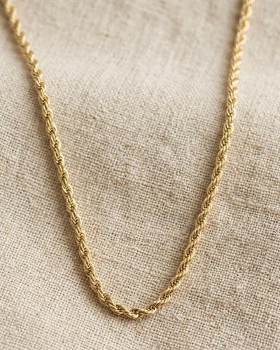 Xuping Gold Burgu Kolye 