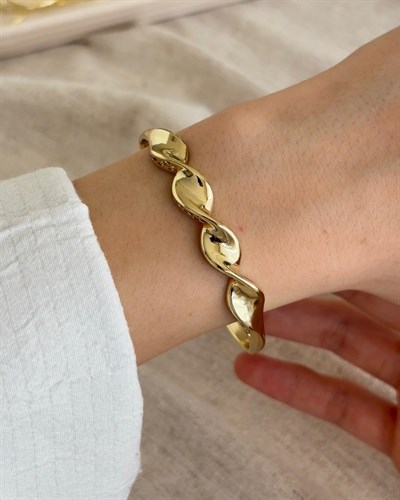 Xuping Idalia Gold Kelepçe