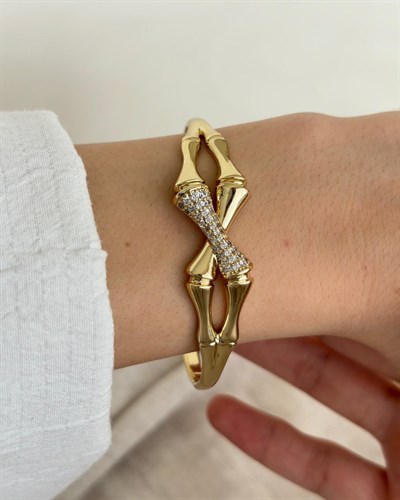 Xuping Tael Zirkon Gold Kelepçe