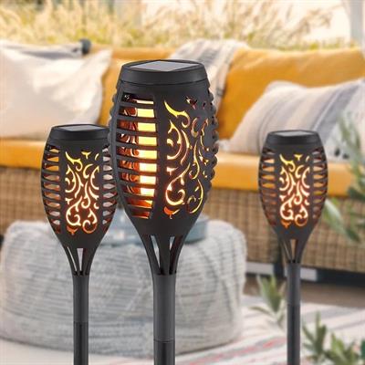 12 Ledli Alevli Solar Bahçe Aydınlatma  (3936)