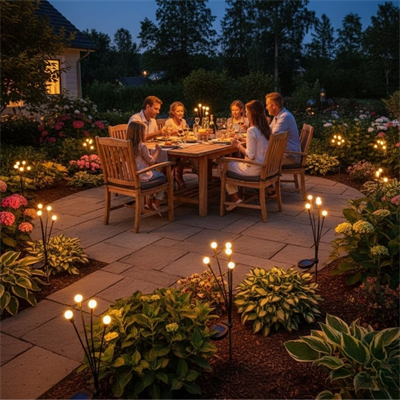 2 Adet Güneş Enerjili Plastik Bahçe Lambası – LED Dış Mekan Top Aydınlatma, Otomatik Açılıp Kapanan Solar Işık