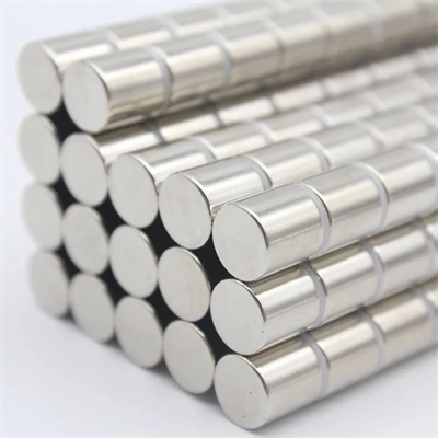 20 Adet 4x4 mm Yuvarlak Neodyum Mıknatıs N35 Güçlü Magnet Nikel Kaplama