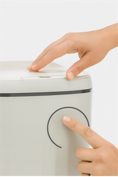 20 Litre Sensörlü Açıp Kapanan Akıllı Teknolojik Çöp Kovası 4 Pil Yanında