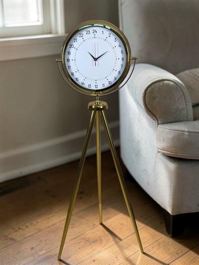 24 Saat Göstergeli Özel Tasarım Gold Tripod Ayaklı Duvar Saati
