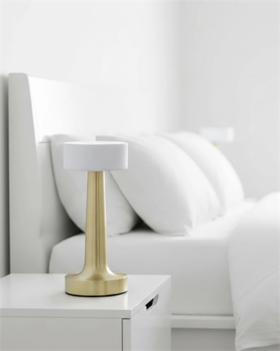 3 Renk Ayarlı LED Masa Lambası Dimmerli Modern Tasarım