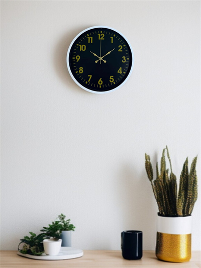 36 Cm Beyaz Klasik Duvar Saati