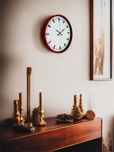 36 Cm Kırmızı Sade Dekoratif Duvar Saati