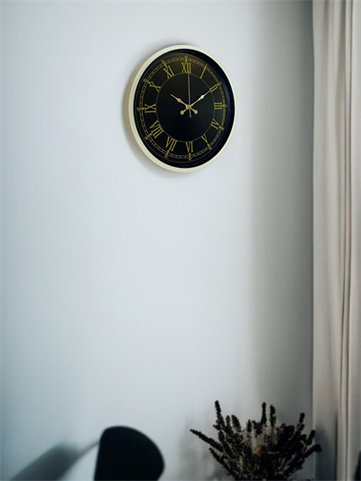 36 Cm Krem Roma Rakamlı Duvar Saati