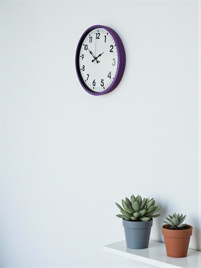 36 Cm Mor Standart Duvar Saati