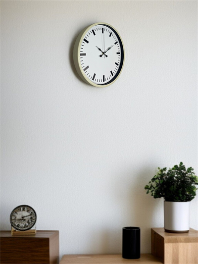 36 Cm Sade Dekoratif Duvar Saati