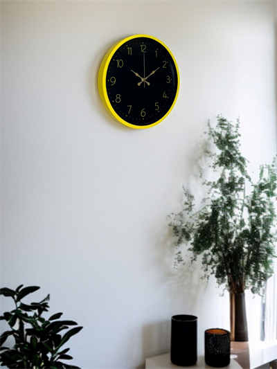 36 Cm Sarı Şık Duvar Saati