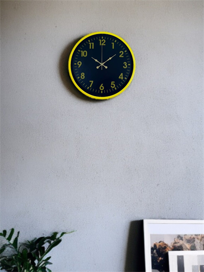36 Cm Sarı Standart Duvar Saati