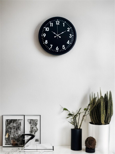 36 Cm Siyah Modern Duvar Saati