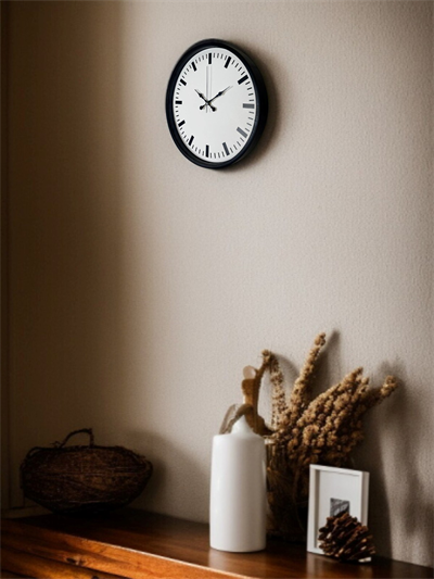 36 Cm Siyah Sade Standart Duvar Saati