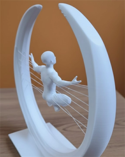 3D Zen Heykeli Beyaz Ay İçinde Meditasyon Figürü Dekoratif Obje