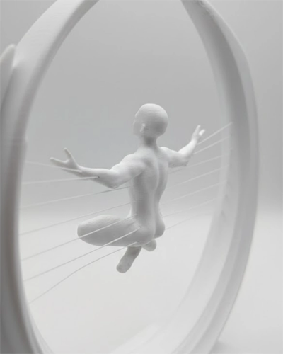 3D Zen Heykeli Beyaz Ay İçinde Meditasyon Figürü Dekoratif Obje