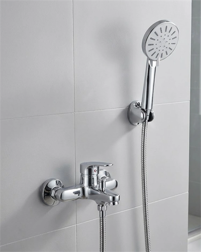 4 Kademeli Krem Duş Seti El Duşu Başlığı Spiral Hortum ve Duvar Askısı