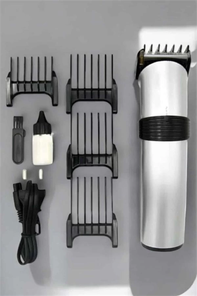 4 Taraklı Profesyonel Şarjlı Saç ve Sakal Kesme Tıraş Makinesi Seti