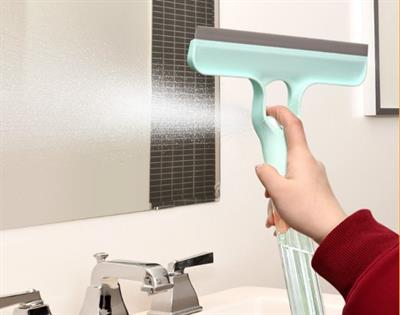 4 in 1 Spreyli Çek Çekli Camsil ve Fırça Aparatı (3936)