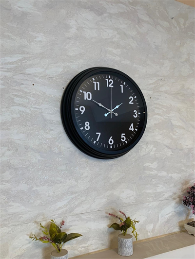 40 cm Siyah Metal Siyah Kadran Duvar Saati