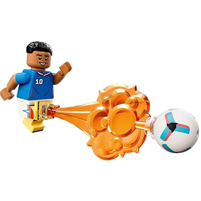 43013  Editions Kylian Mbappe - Football Highlights 490 parça +10 yaş
