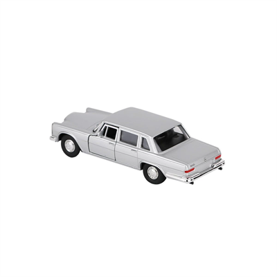 43834  Mercedes Benz 1:32  Çek Bırak Model Arabalar - 1 Adet Stokta Olan Gönderilir