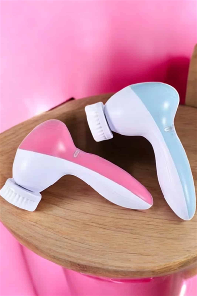 5 Fonksiyonlu Kablosuz Yüz Temizleme Cihazı ile Derinlemesine Cilt Bakımı