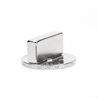 50 Adet 20x10x5 mm Neodyum Magnet N35 Güçlü Mıknatıs Köşeli ve Dayanıklı Nikel Kaplama