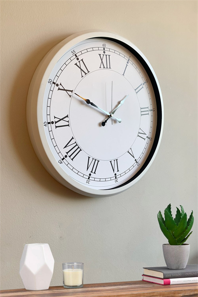 52 cm Beyaz Metal Roma Rakamlı Duvar Saati