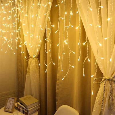 8 Fonksiyonlu 16 Saçaklı Perde Led 3 x 1 (Günışığı) (3936)