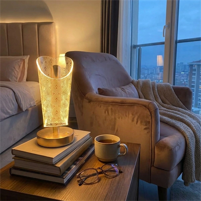 Açık Silindirik Kristal Damla model Led Masa Lambası – Gold Tabanlı, Dokunmatik, 3 Renk Işık Modlu, Şarjlı Modern Dekoratif Gece Lambası Bx40